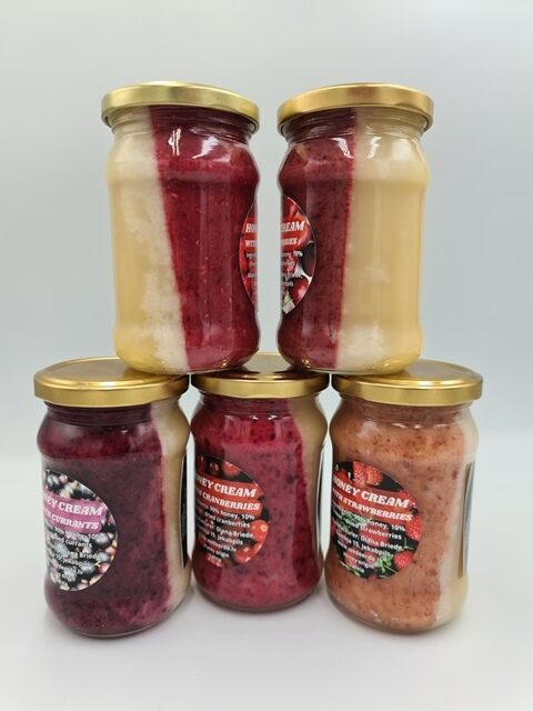 Medus pusītes ar ogu maisījumu